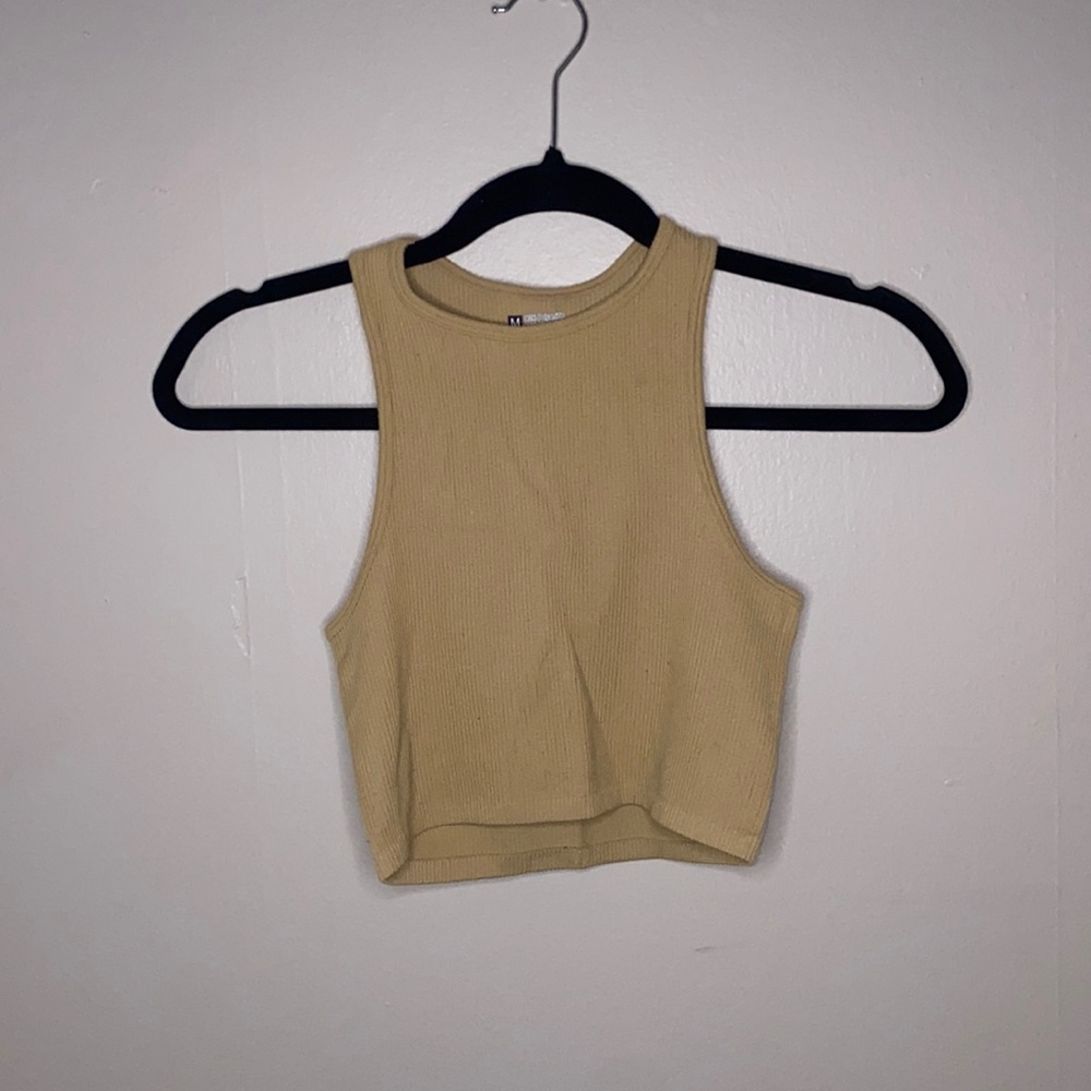 🎈Ribbed tan crop top!